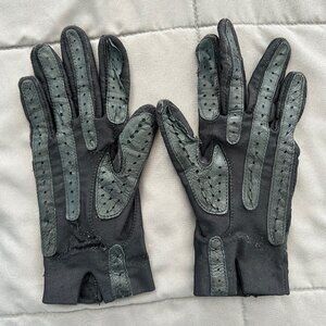 Black IsoToner Driving Gloves